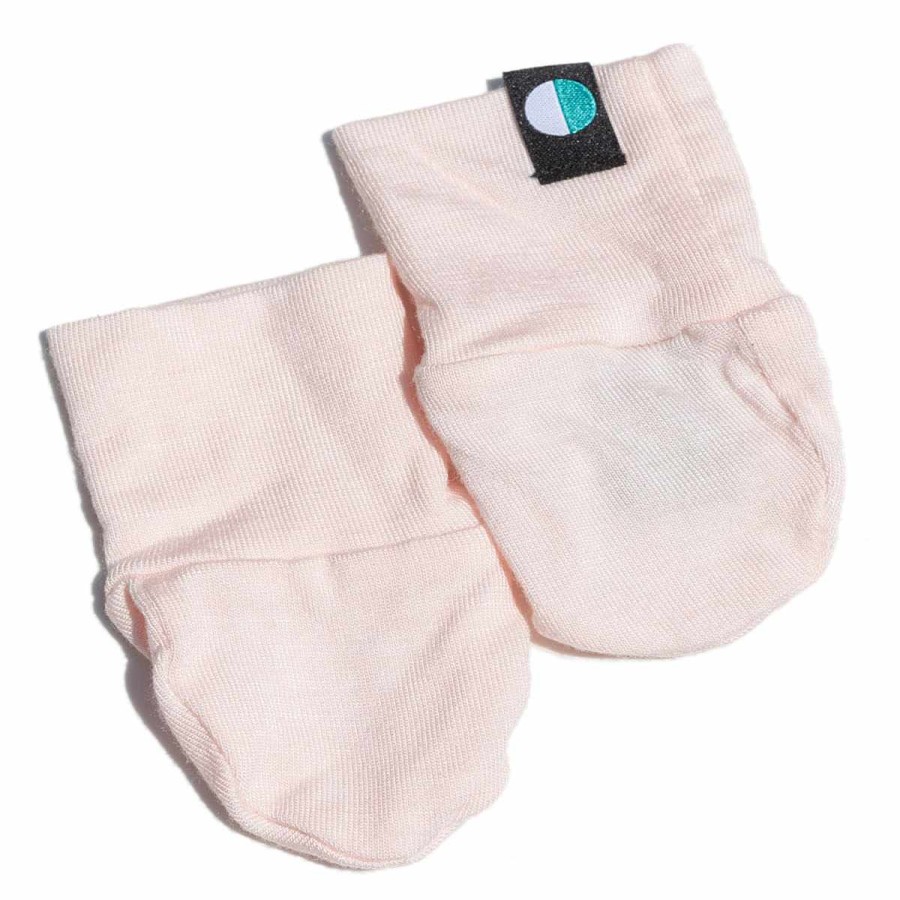 Apparel + Shoes Simple Infant Scratch Mitts | Scratch Mittens